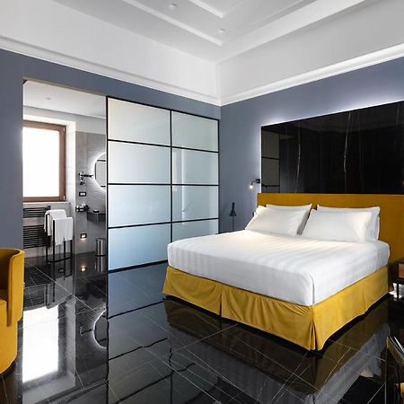Hotel Poerio 25 Boutique Stay Naples Luaran gambar