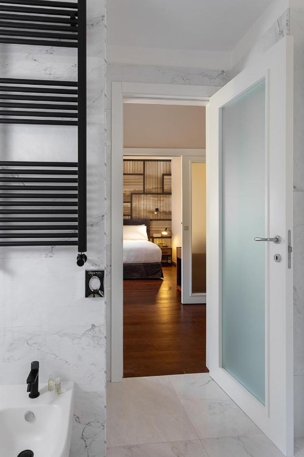 Hotel Poerio 25 Boutique Stay Naples Luaran gambar