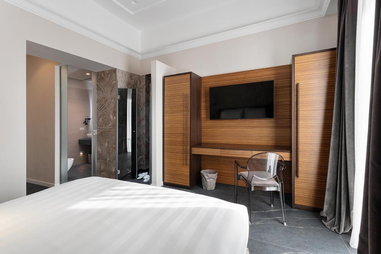 Hotel Poerio 25 Boutique Stay Naples Luaran gambar