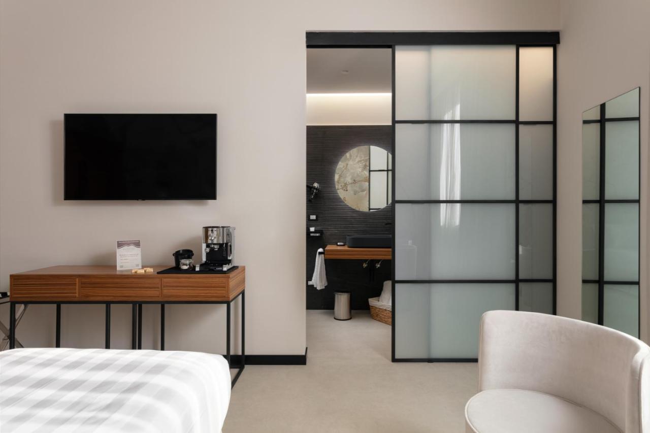 Hotel Poerio 25 Boutique Stay Naples Luaran gambar