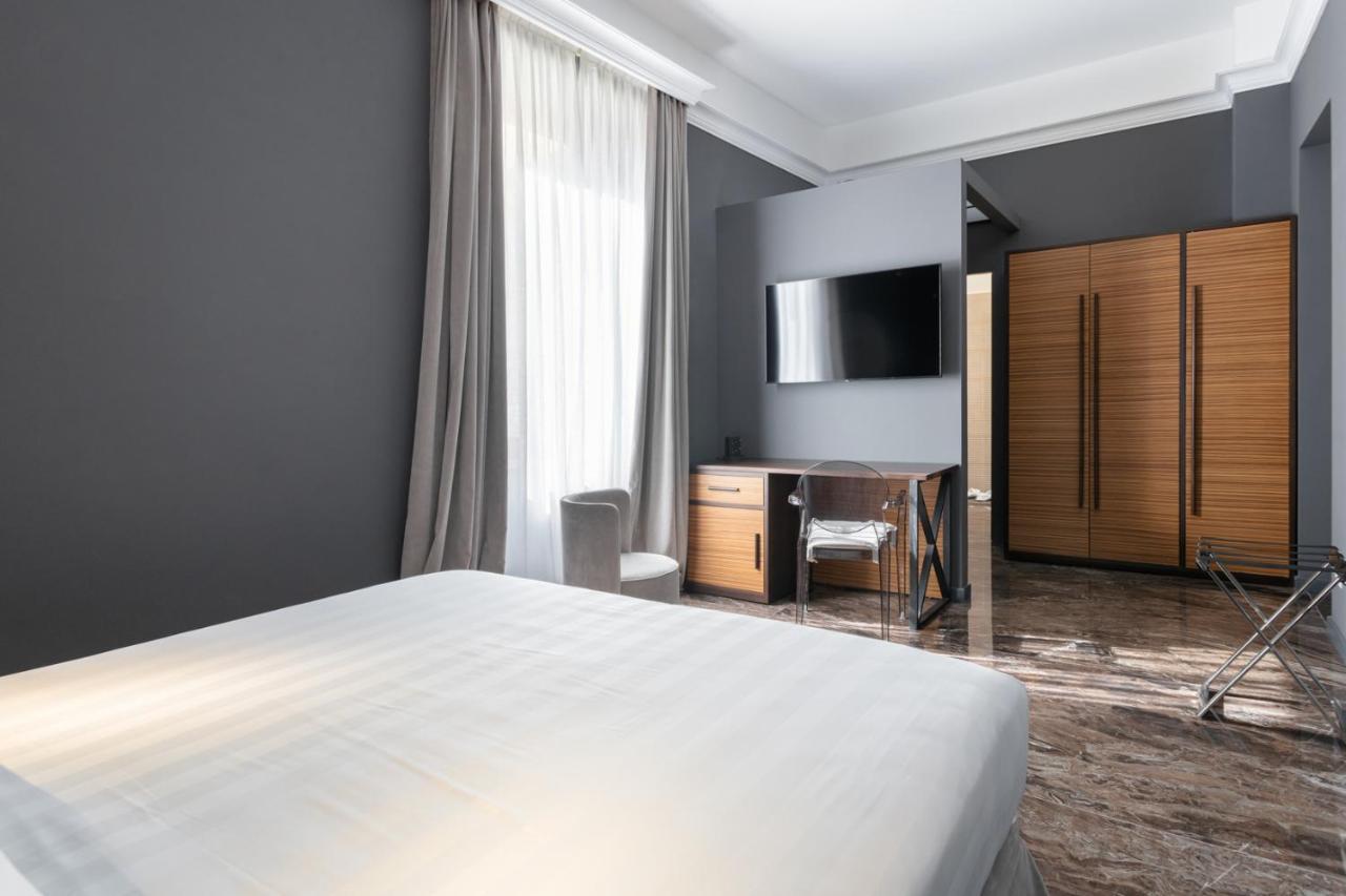 Hotel Poerio 25 Boutique Stay Naples Luaran gambar